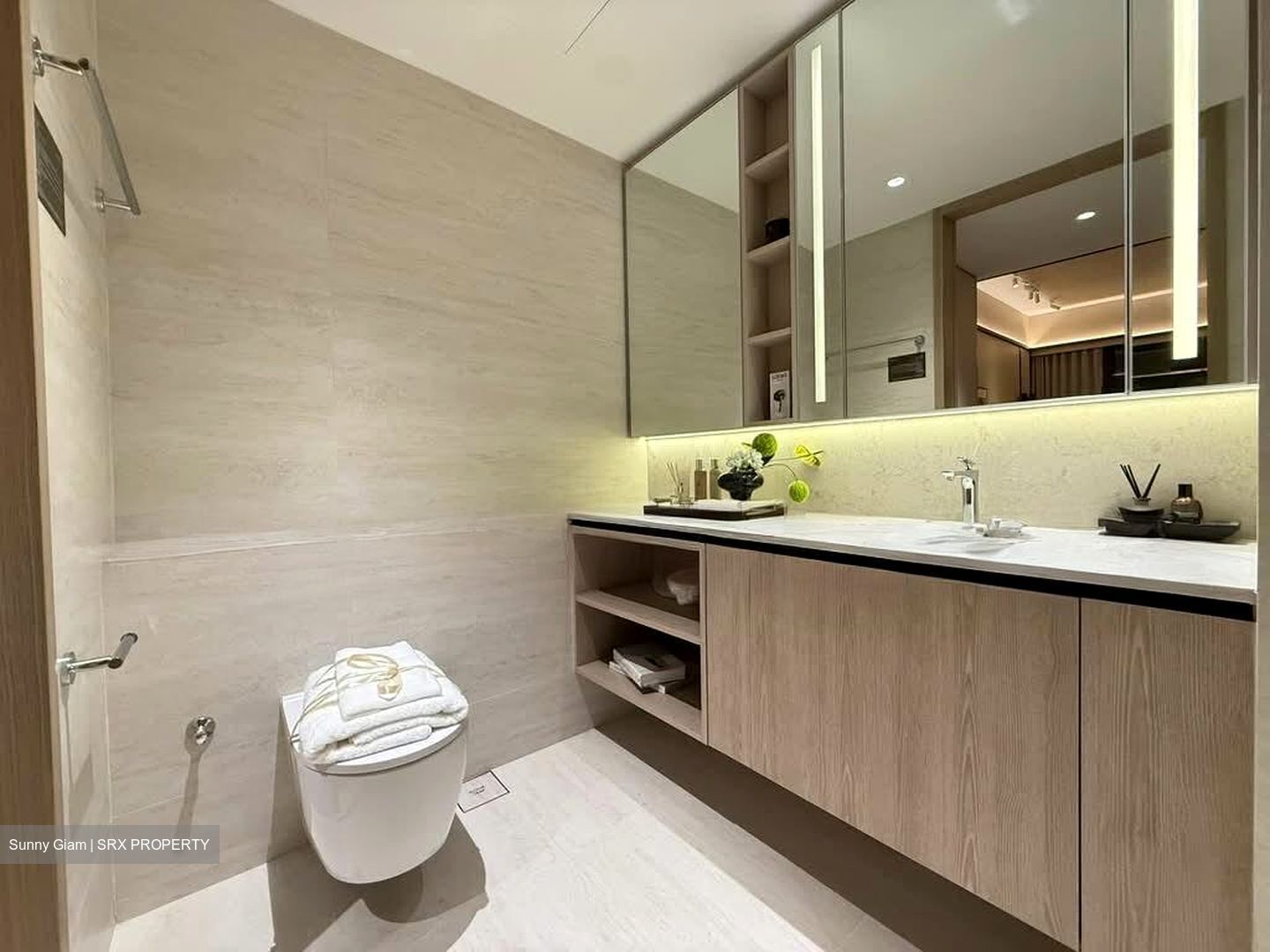 Bloomsbury Residences (D5), Apartment #558326491